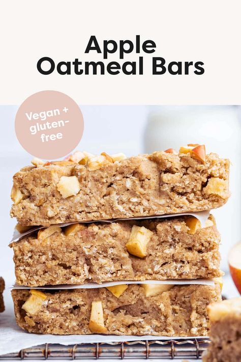 These healthy apple oatmeal bars are made with wholesome ingredients and studded with fresh apple chunks. They're kid-friendly, portable and perfect for meal prep. Vegan + gluten-free. Apple Oat Bars Healthy, Healthy Apple Bars Recipes, Healthy Apple Oatmeal, Uc Diet, Apple Granola Bars, Fwtfl Recipes, Healthy Apple Recipes, Apple Bar Recipes, Meal Prep Vegan