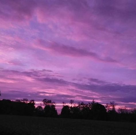 Purple Skies, Violet Aesthetic, Purple Vibe, Lavender Aesthetic, Dark Purple Aesthetic, Purple Themes, Purple Walls, Purple Love, Purple Sky