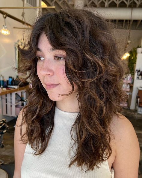 Balayage, Brown Balayage Bob, Hairstyles For Thick Wavy Hair, Balayage Bob, Thick Wavy Hair, Brown Balayage, Brown Highlights, Cool Haircuts, Flat Iron