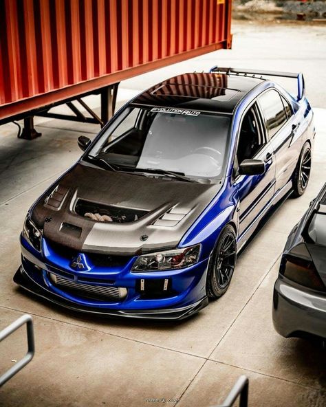 #lovemitsubishi#blaxk and blue#evo9 Evo Car, Mitsubishi Evo 8, Evo 3, Evo 9, Evo 8, Mitsubishi Lancer Evo, Mitsubishi Cars, Lancer Evo, Evo X