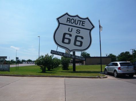 #route66 Elk City Oklahoma, Route 66 Oklahoma, Old Route 66, Vintage Postcards Travel, Route 66 Road Trip, Historic Route 66, Travel Route, Travel Postcard, Memorial Museum