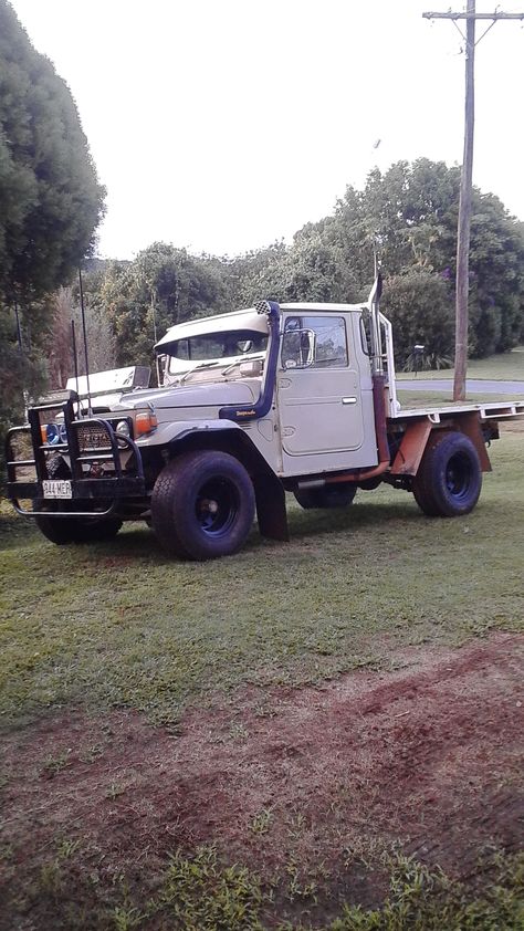 My old hj45 "southern streamline" Old Landcruiser, Old Land Cruiser, 80s Land Cruiser, 70 Series Landcruiser, Landcruiser Ute, Land Cruiser 70 Series Pickup, 60s Series Land Cruiser, 4x4 Camping, Suv Trucks