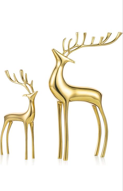 Products are made of high quality copper, Thanks for it made by hand-craved, the surface is more smoother and shiny. The beautifully lined and lifelike shape adds a charming gleam to your home. This elegant reindeer sculptures collection is a perfect gift for your families or friends, such as birthdays gift, housewarming, weddings, Christmas and new year gift. #christmas #christmasdecor #reindeer #christmasgiftideas #xmasdecor #xmas Gold Reindeer Decor, Reindeer Animal, Reindeer Sculpture, Gold Deer, Deer Statues, Reindeer Figurine, Gold Reindeer, Sculpture Stand, Christmas Mantle Decor