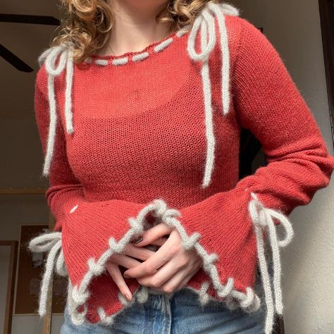 All Posts • Instagram Diy Jumper, Punk Rock Aesthetic, 90s Top, Rock Aesthetic, Girl Punk, Emo Girl, Knitting Machine Patterns, Knitting Machine Projects, Upcycle Sweater