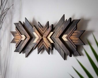 NorthBowDesigns - Etsy Aztec Wall Art, Wood Art Diy, Wood Wall Art Diy, Reclaimed Wood Wall Art, Wall Art Wood, Rustic Wood Walls, Wood Mosaic, Dark Wall, Reclaimed Wood Wall