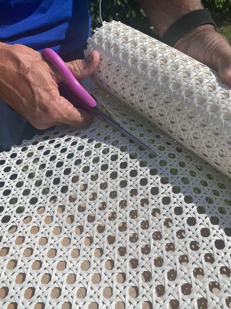 Diy Lattice Privacy Screen, Lattice Privacy Screen, Porch Privacy, Privacy Screens Indoor, Diy Privacy Screen, Folding Screen Room Divider, Lattice Screen, Patio Privacy Screen, Deck Privacy