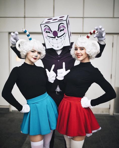 Cuphead Costume, Bestie Cosplay Ideas, Trio Cosplay Ideas Anime, Cuphead And Mugman Cosplay, Cosplay Trio Ideas, Cosplay Duo Ideas Anime, Cosplay Women Ideas, Steven Universe Halloween Costumes, Dimistrecu Sisters Cosplay