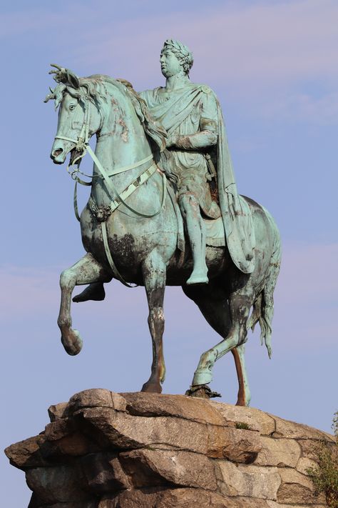 The Long Walk, Crown Estate, King George Iv, Snow Hill, Copper Statue, Equestrian Statue, Peter The Great, Listed Building, George Iii