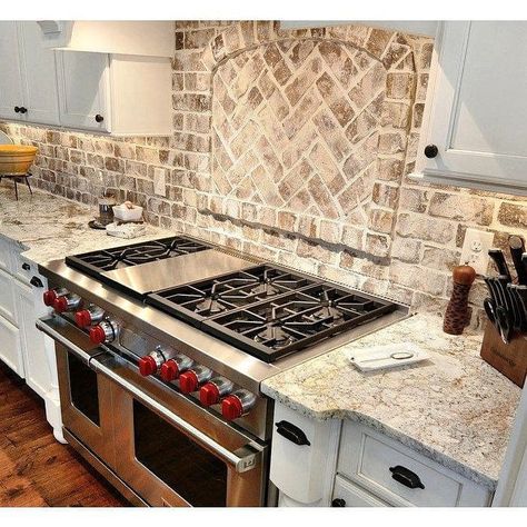 German smear backsplash. So gorgeous! I love brick in the kitchen, and the pattern behind the stove is 😍. Fixer Upper Houses, White Springs Granite, White Brick Backsplash, Home Renovation Loan, Brick Backsplash Kitchen, Fixer Upper Kitchen, Brick Kitchen, Brick Veneer, Backsplash Ideas