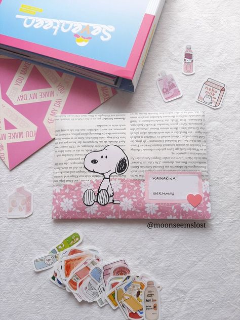 Pink Seventeen, Letter Penpal, Snail Mail Pen Pals, Pretty Letters, Cute Envelopes, Aesthetic Letters, Bf Gifts, Pen Pal Letters