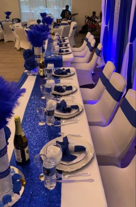 Navy Blue And Silver Dinner Table Decor, Blue And Gold Themed Wedding, Shades Of Blue Birthday Party, Blue Silver Event Decor, Quince Main Table Ideas Royal Blue, Quince Court Table Blue, Navy Blue Party Decorations, Royal Blue Main Table Quince, Royal Blue And Silver Table Cloth