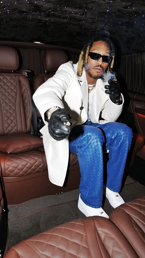 Future Rapper Style, Future Pluto, Future And Drake, Men Streetwear Outfits, Rectangle Frame Sunglasses, Future Rapper, Rapper Style, Rapper Outfits, Future Wallpaper