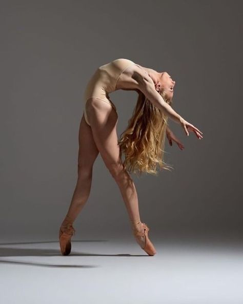 Caregiver and DancerJust a noteThis is NSFWIf your are not 18 or older do not enter. Ballerina Poses, Neural Pathways, Ballet Dance Photography, Dance Picture Poses, Dancer Photography, Dance Photography Poses, Ballet Poses, Do Not Enter, Female Pose Reference