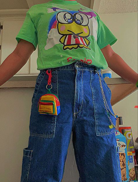 #kidcore #keroppi #sanrio #sanriocore #indie #colorful Sanrio Outfits Masc, Colorful Kidcore Outfits, Simple Kidcore Outfits, Kawaii Kidcore Outfit, Keroppi Clothing, Green Kidcore Outfit, Casual Kidcore Outfits, Aesthetic Outfits Kidcore, Masc Kidcore