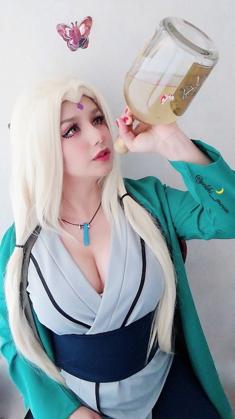 Tsunade naruto cosplay anime cosplayer manga otaku geek Tsunade Cosplay, Jiraiya Naruto, Boruto Manga, Woman Cosplay, Naruto Cosplay, Ghibli Art, Reference Poses, Naruto Anime, Anime Cosplay