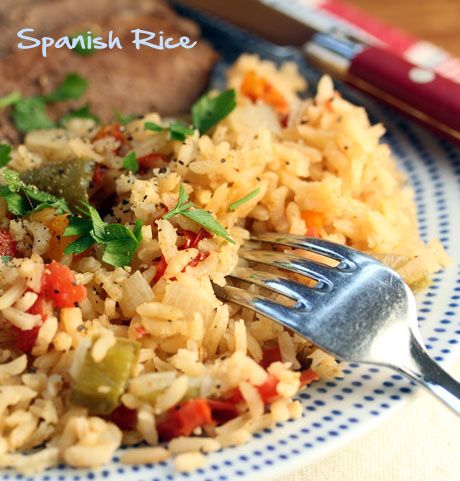 Spanish rice with onion, garlic and bell peppers: versatile and kid-friendly! #glutenfree Side Dish With Chicken, Perfect Pantry, Rice Recipes For Dinner, Paleo Crockpot, Spanish Rice, Cooking Inspiration, Healthy Eating Recipes, Rice Dishes, Bell Peppers