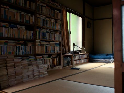 perfect days (2023) dir. wim wenders – @peachiyyy on Tumblr Wim Wenders, Perfect Days, Japan Home, Modern Cabin, Movie Room, Construction Design, Aesthetic Bedroom, Dream Rooms, House Layouts