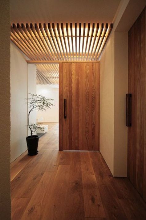 The 21 Ways to Create Japandi Style in Your Home - HaticeXInterior Design and Architecture Soft Ceiling Lighting, Ceiling Entrance Design, Entry Ceiling Design, Japandi Dark Wood Floor, Japandi Ceiling Design, Low Ceiling Hallway, Light Wooden Bedroom, Japandi Foyer, Skylight Interior