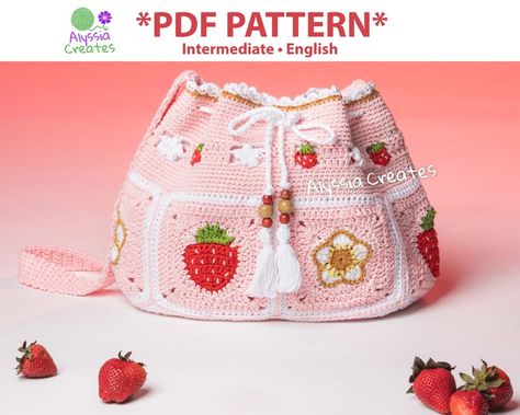 Strawberry Drawstring Crossbody Bag PDF PATTERN (English) - Alyssia Creates's Ko-fi Shop - Ko-fi ❤️ Where creators get support from fans through donations, memberships, shop sales and more! The original 'Buy Me a Coffee' Page. Crochet Free Patterns Bag, Strawberry Granny Square Free Pattern, Crochet Messenger Bag Pattern, Cute Granny Squares, Strawberry Granny Square, Strawberry Crochet Bag, Granny Square Bags, Cottage Core Crochet, Flower Grandma