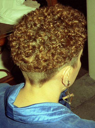 Permed bowl | Flickr - Photo Sharing! Bowlcut Haircut, Curl Haircut, Nice Haircuts, Short Permed Hair, Bowl Haircuts, Permed Hair, Curly Undercut, Story Images, Mom Hair