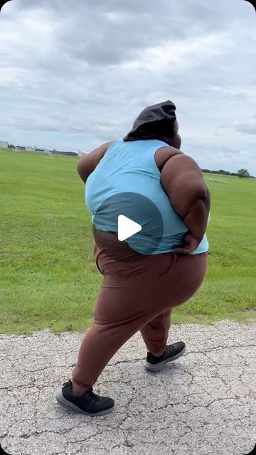 Layla Chanel on Instagram: "Felt amazing and full of energy after my workout earlier 🤩🏋🏾‍♀️ So I decided to go on a jog/run today and i feel amazing 🔥🔥  #fyp #fypage #explorepage #75soft #75softchallenge #fightingobesity #plussizefitnessmotivation #plussizefitnessjourney #500poundlife #weightloss #naturalweightlossjourney #naturalweightloss #fitness #fitnessmotivation #75hard #christianrap" Red Dress Accessories, Hiking Pics, Hiking Snacks, Plus Size Fitness, Saturday Quotes, Yoga For Seniors, Funny Animals With Captions, Red Dress Costume, Full Of Energy