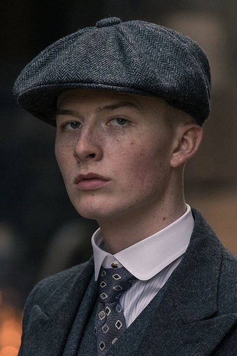 Harry Kirton Finn Peaky Blinders, Peaky Blinders Finn Shelby, Fin Shelby, Harry Kirton, Finn Shelby, John Shelby, Virgo Astrology, Peaky Blinders Characters, Capricorn And Taurus