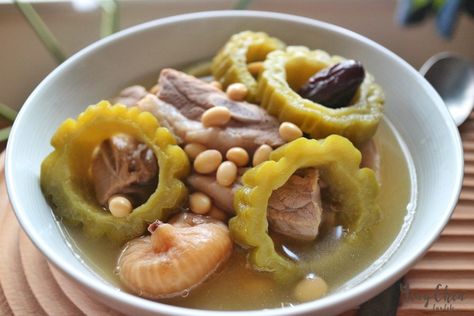 Bitter Melon, Soybean and Pork Ribs Soup | Ying Chen Blog Bitter Melon Soup Recipes, Pork Ribs Soup, Ribs Soup, Melon Soup, Chinese Soup Recipes, Asian Soups, Nourishing Recipes, Bitter Melon, Asian Soup