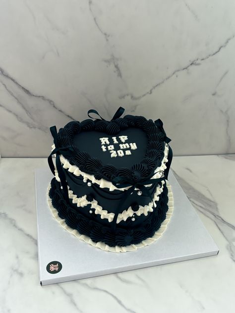 Rip to my 20s black heart cake Rip To My 20s Birthday Cake, 30th Birthday Cake Funeral, Rip 20s Hello 30s Cake, Rip To My Youth Cake, 30th Birthday Cake Women, Rip Birthday Cake, Funeral Birthday Cake, Rip 30th Birthday Cake, Rip My 20s Party