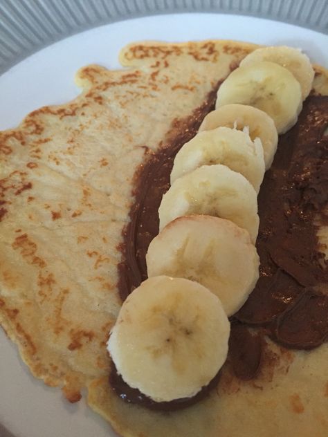 Banana Nutella Pancake Nutella Pancakes, Banana Nutella, Nutella, Pancakes, Pie, Snacks, Quick Saves