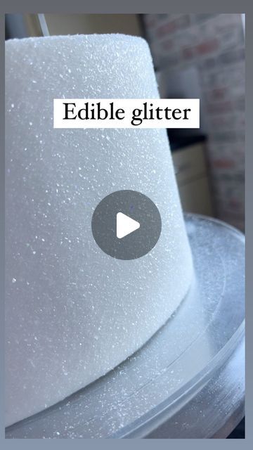 Carol Smith | Cake Artist & Tutor on Instagram: "Edible glitter   ✨ Don’t they look so pretty!  Hands down, this is the most popular glitter/sparkly effect that is requested with my wedding cakes.   Super easy to use and can transform your cakes into looking like sheer beauties.   These are called ‘Twinkles’ which are by @magic_sparkles_global and come in a range of colours.   Available in most sugarcraft suppliers and you can also purchase them on Amazon.   To cover a 10” cake I used approx 2 1/2 of the tiny tubs (it goes a long way!)   #caketips #sugarcraftteacher #cakesbycarol #cakedecorating #cakedecorator #glitter" Bling Cakes Birthday, Glitter Cake Birthday Sparkle, 2024 Wedding Cake, Smith Cake, 1 Tier Wedding Cakes, Sparkly Wedding Cakes, Glamour Cake, 60 Wedding Anniversary Cake, White Fondant Cake