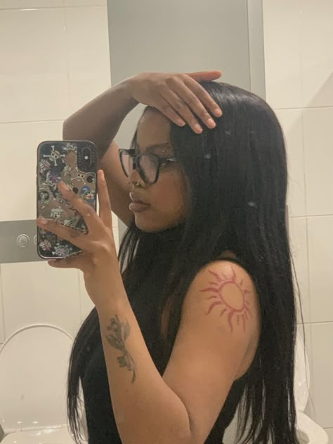 red sun tattoo Sun Shoulder Tattoos For Women, Sun On Shoulder Tattoo, Tattoos For Black Skin Women, Red Ink Tattoos On Black People, Sun Tattoo On Shoulder, Shoulder Tats For Women, Inside Arm Tattoos For Women, Sun Shoulder Tattoo, Red Sun Tattoo