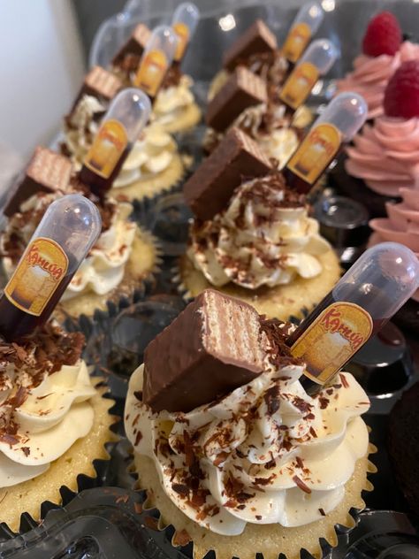 Cupcake With Liquor Shots, Booze Infused Cupcakes, Cupcakes With Liquor Bottles, Alcohol Cake Pops, Cupcakes With Shots On Top, Alcohol Infused Cupcakes With Pipettes, Alcohol Cupcakes Birthday, Liquor Cupcakes Ideas, Infused Cupcakes Recipes Alcohol