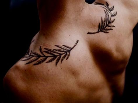 Men’s Small Rib Tattoos, Greek Shoulder Tattoo, Greek Wreath Tattoo, Nordic Tattoo Ideas For Men, Roman Leaves Tattoo, Botanical Tattoo Men, Leaf Tattoo Men, Collar Bone Cover Up Tattoo, Laurel Leaf Tattoo