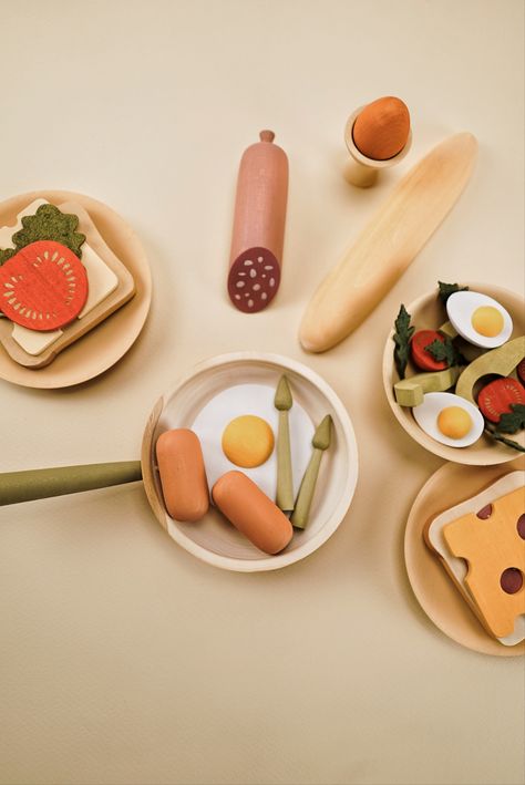 Food set "Breakfast"🍳
Ingredients: fried egg, tomatoes, toasts, arugula, halves of a boiled egg, asparagus, a boiled egg and a stand for it, sausages, baguette.

Available on Etsy Wooden Play Food, Play Kitchens, Play Food Set, Toys Montessori, Kids Closet, Montessori Baby Toys, Wooden Food, Vintage Toddler, Child Rearing