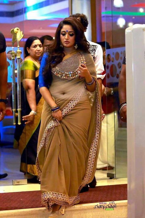 Indian Navel, Indian Saree Blouses Designs, Saree Photoshoot, Indian Woman, Saree Models, Blouse Design Models, Saree Dress, Indian Actress Hot Pics, Saree Look