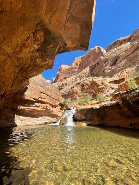 Utah Hiking Aesthetic, Southern Utah Aesthetic, What To Do In Utah, Utah Astetic, Moab Utah Aesthetic, Moab Aesthetic, Utah Aesthetic, Hiking In Utah, Utah Moab