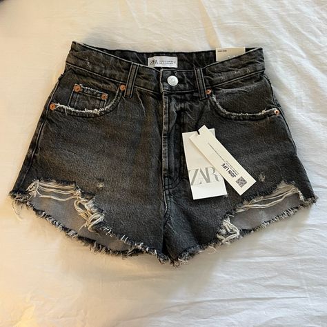 Washed Jean Shorts, Zara Jean Shorts, Zara Shorts, Zara Jeans, Washed Jeans, Zara Black, Dark Black, Jean Shorts, Size 2