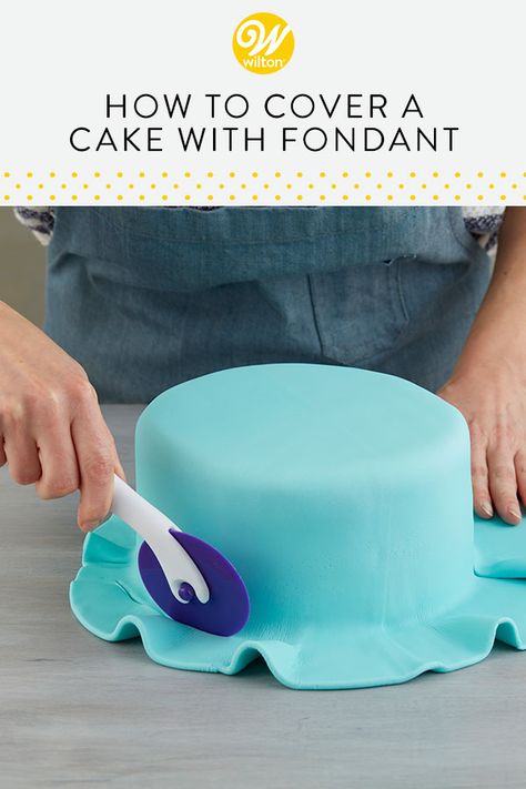 Edible Dough, How To Use Fondant, Make Decorations, Fondant Tips, Homemade Fondant, Cake With Fondant, Fondant Cake Designs, Fondant Recipe, Cake Decorating For Beginners