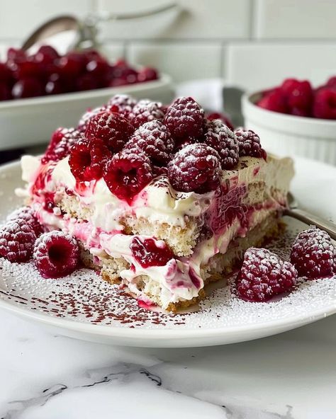 Raspberry Tiramisu, Tiramisu Cake Recipe, Raspberry Puree, Lady Finger Cookies, Easy Peasy Recipes, Martha Stewart Recipes, Cake Recipes Easy Homemade, Raspberry Recipes, Tiramisu Cake