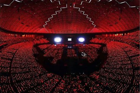 Red ocean at tokyo dome Red Ocean Kpop, Vocal Exercises Singing, Kanye West Concert, Erte Art Deco, Erte Art, Famous Lifestyle, Vocal Exercises, Red Ocean, Stage Set Design