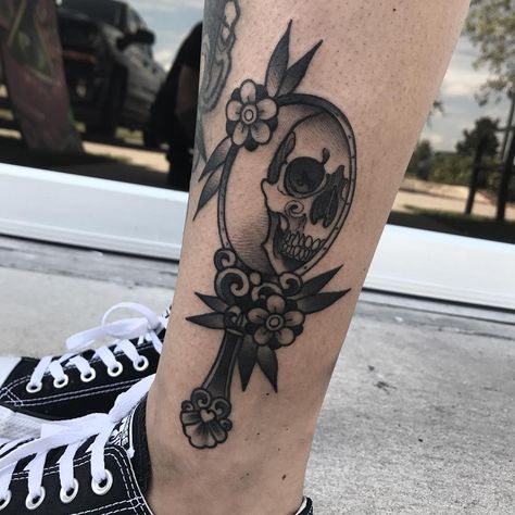 Skeleton In Mirror Tattoo, American Traditional Hand Mirror Tattoo, Spooky Mirror Tattoo, Old School Mirror Tattoo, Skull Mirror Tattoo, Traditional Hand Mirror Tattoo, American Traditional Mirror Tattoo, Cracked Mirror Tattoo, Mirror Tattoo Traditional