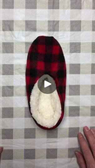 385K views · 7.9K reactions | Hey crafters, keep an eye out for these fun slippers that can easily be crafted into something adorable! 🤗❤️🎄 #gnomeandbackyard #dollartreefinds... | By Gnome & Backyard | Hi, everyone. It's Lee here at Gnome and Backyard and we made these slippers gnomes on a live video several weeks ago but many of you were asking for a short video of how to do them again. So, what we did is we took Dollar Tree slippers and as you can see, I folded the inside of the slipper over so that the inside is showing out and I stuffed a little bit of stuffing in the back. I'm now taking some hot glue and running a bead of hot glue along the back and this is how I am going to seal up the back of our gnomes beard but this is a great great project for the kids and grandkids. It is so Slippers Gift Ideas, Gnomes With Eyes, Slipper Gnomes, How To Make Gnome Shoes Diy, Gnome Shoes Using Craft Foam And Dollartree Shoe, Making Gnome Shoes, Gnome Made From Slipper, Not Spending Money, Fun Slippers