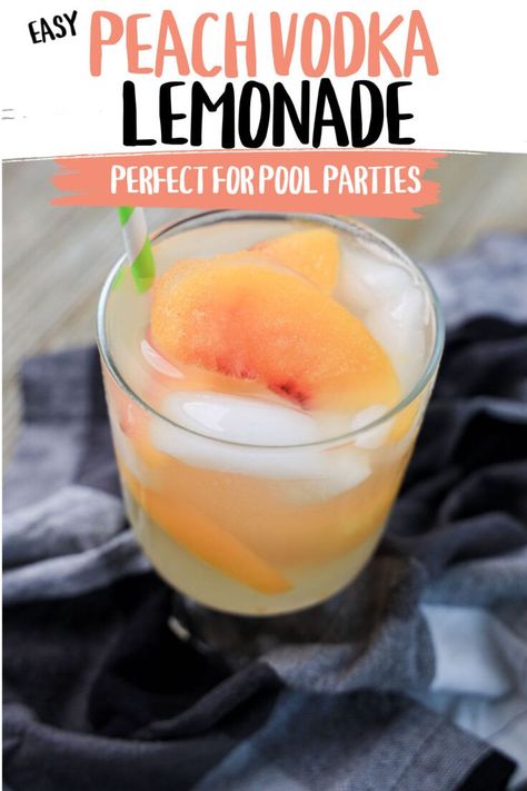 Vodka Peach Schnapps Lemonade, Alcoholic Drinks Vodka Easy, Peach Lemonade Vodka Drinks, Easy Peach Cocktail Recipes, Peach Cocktail Recipe Vodka, Beach Peach Lemonade, Drinks With Peach Vodka, Peach Ciroc Drinks Recipes, Peach Smirnoff Drinks