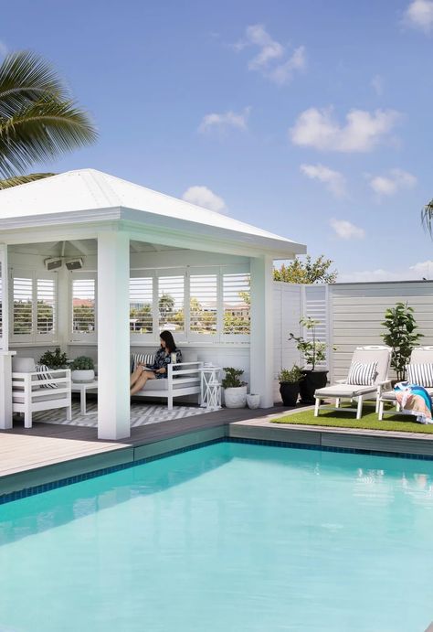 Hampton Pool, Pool Cabana Ideas, Hamptons Pool, Pool Gazebo, Pool Pergola, Pool Cabanas, Living Pool, Pool House Designs, Outdoor Pool Area