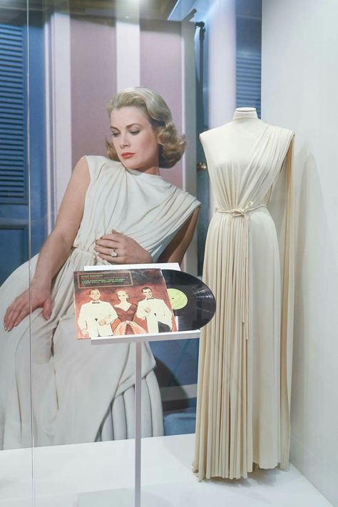 Grace Kelly High Society Dress, High Society Grace Kelly Outfits, High Society Grace Kelly, High Society Outfits, Grace Kelly Hitchcock, Grace Kelly Outfits, Grace Kelly High Society, Grace Kelly Dresses, 1950s Couture