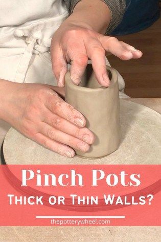 Joined Pinch Pots, Unique Pinch Pot Ideas, Pinch Pot Vase Ideas, Pottery Pinch Pots Ideas, Beginner Pottery Hand Building, Pinch Pots Ideas, Pinch Pot Ideas Ceramics, Pinch Pot Vase, Pinch Pot Ideas