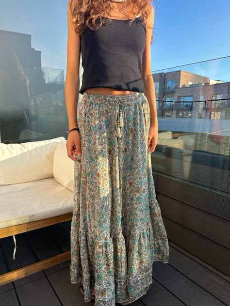 Products – Page 2 – Liva Larsen Long Colorful Skirt Outfit, Patterned Maxi Skirt Outfit, Long Floral Skirt Outfit, Summer Maxi Skirt Outfits, Maxi Skirts Outfit, Long Skirt Outfits For Summer, Summer Maxi Skirt, Maxi Skirts Summer, Long Floral Skirt