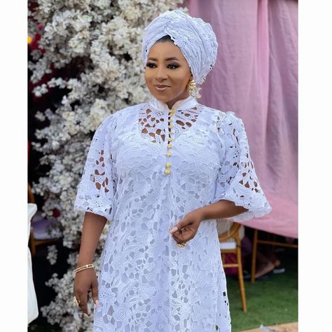 Couture, Lace Dress Styles For Women, Bubu Gown Styles Lace, Cord Lace Gown Styles, Lace Gown Styles Nigerian, Kaftan Lace, African Lace Dress, Organza Tops, Lace Kaftan