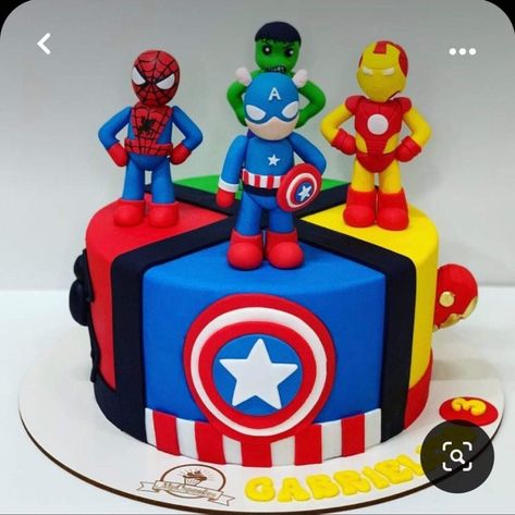 Marvel Heroes Cake, Super Hero Birthday Cake Ideas, Super Hero Cakes For Boys, Avenger Theme Cake, Superhero Birthday Party Cake, Marvel Theme Cake, Avengers Cake Ideas, Birthday Cake Superhero, Super Hero Theme Party