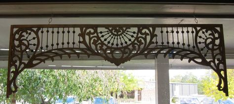 Love fret work! Victorian Houses, Victorian Fretwork, Old House Design, Fret Work, Old Homes, Victorian House, Antique Mall, Interior Trim, How To Antique Wood